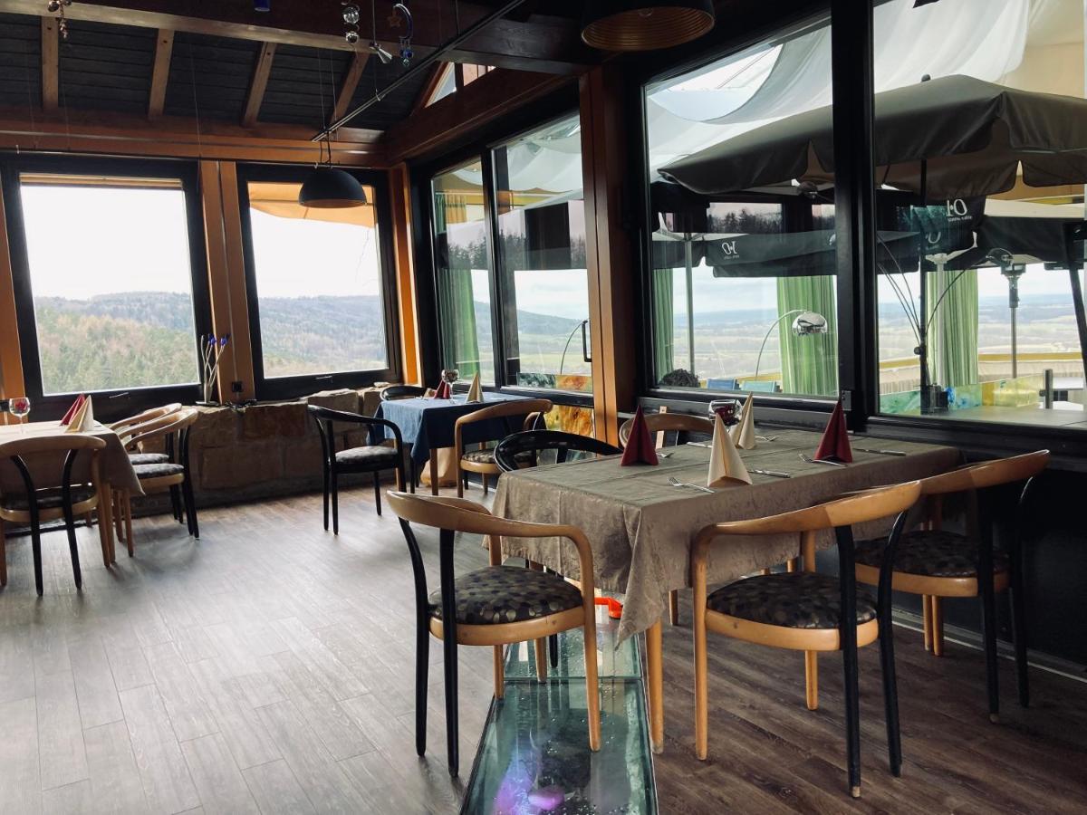 Berg-Gasthof Hoetzelein Kunreuth エクステリア 写真