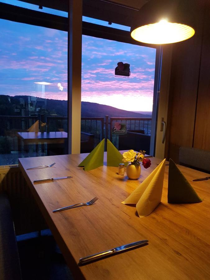 Berg-Gasthof Hoetzelein Kunreuth エクステリア 写真